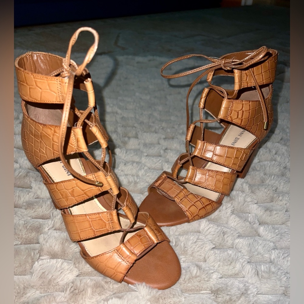 Gianni Bini Brown Strappy Heeled Sandals | Faux Leather | Ankle Strap |